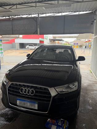 AUDI Q3 1.4 TFSI AMBIENTE FLEX 4P S TRONIC